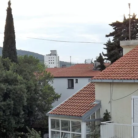 10 Apartman